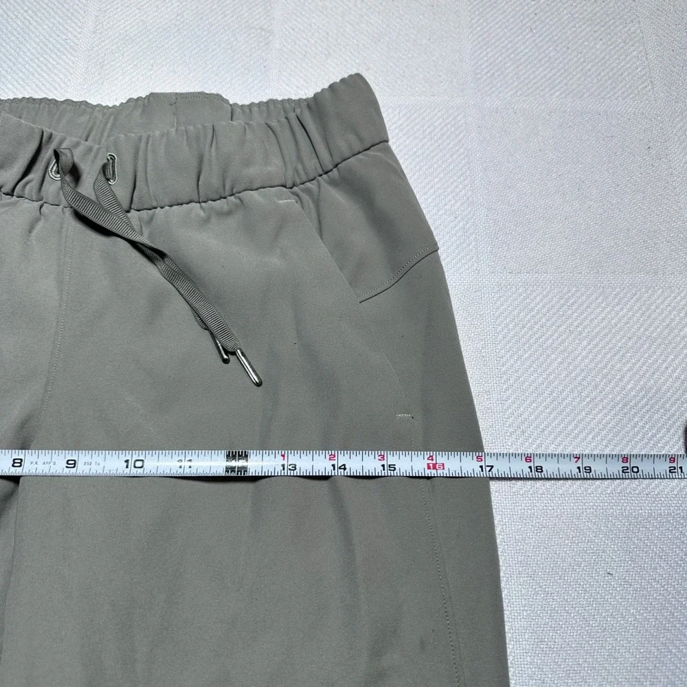 Lululemon On the Fly‎ Jogger Womens Size 2 Luxtreme Stretch 28" Grey Athleisure - Picture 13 of 16